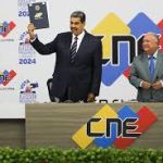 Inicia la noche más larga para los venezolanos, cerradas las elecciones